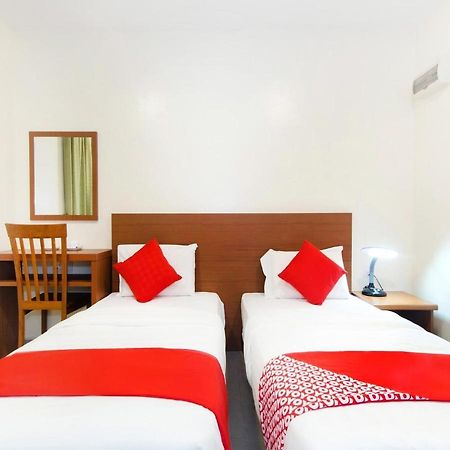 Lawten Hotel Malacca Extérieur photo