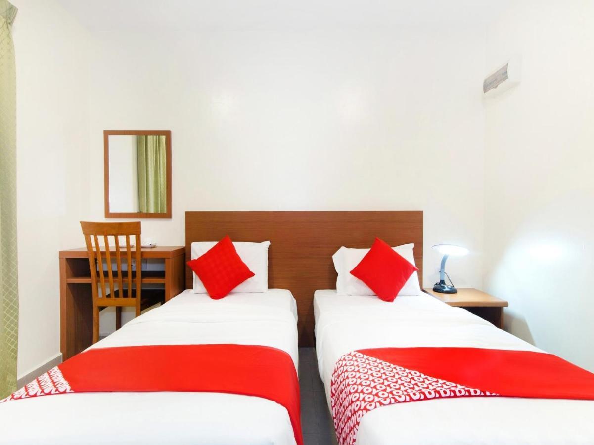 Lawten Hotel Malacca Extérieur photo
